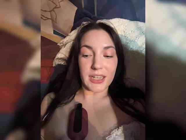 -Your-Michelle- webcam
