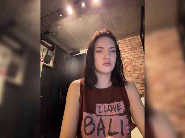 -Your-Michelle- webcam