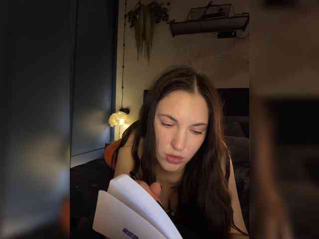 -Your-Michelle- webcam