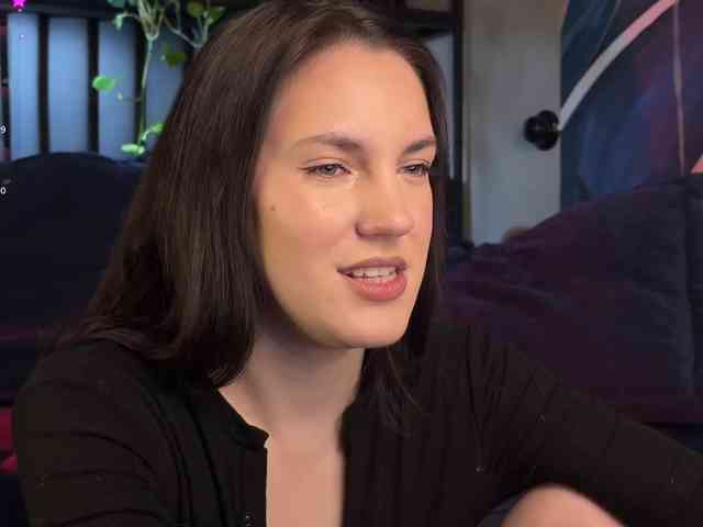 -Your-Michelle- webcam