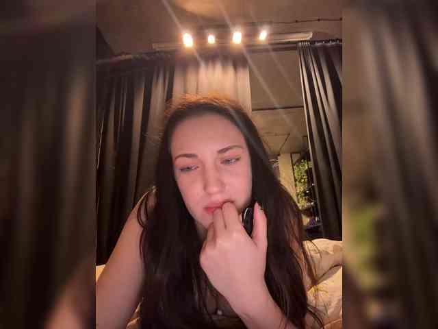 -Your-Michelle- webcam