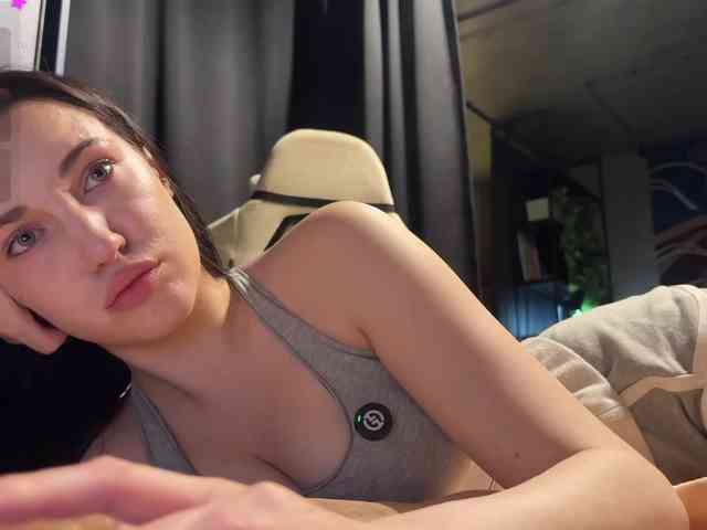 -Your-Michelle- webcam