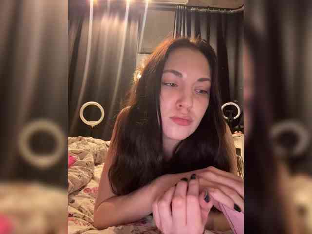 -Your-Michelle- webcam