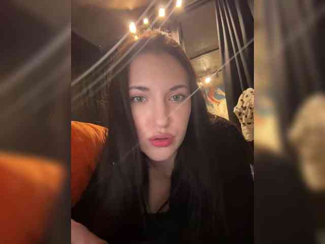 -Your-Michelle- webcam