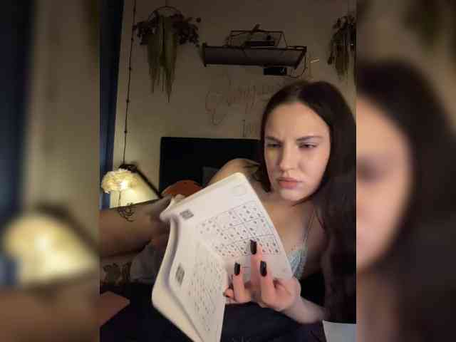 -Your-Michelle- webcam