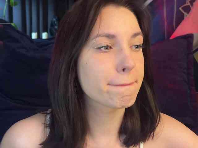 -Your-Michelle- webcam