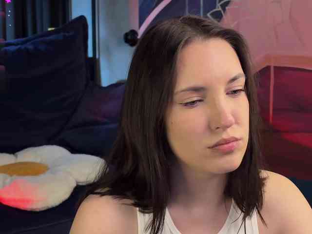 -Your-Michelle- webcam