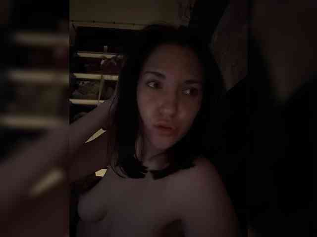 -Your-Michelle- webcam