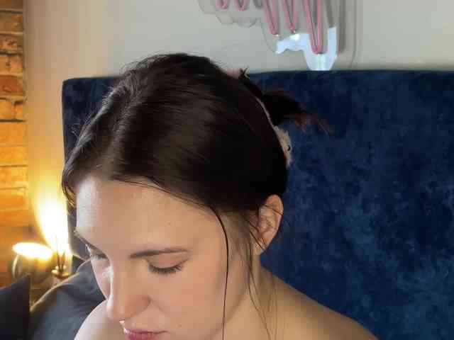 -Your-Michelle- webcam