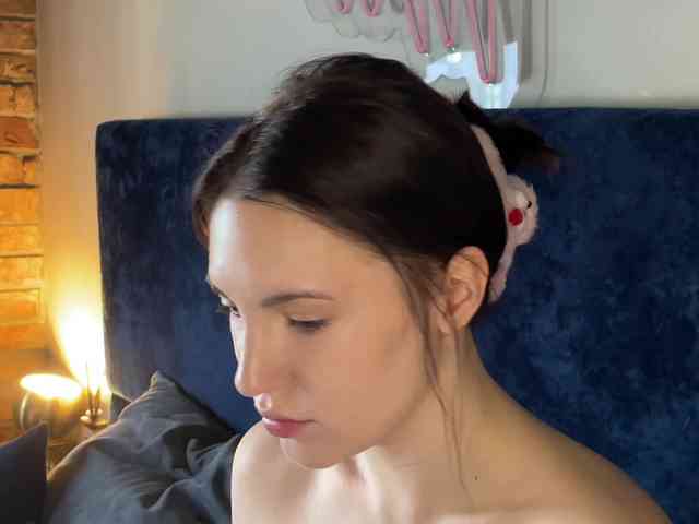 -Your-Michelle- webcam