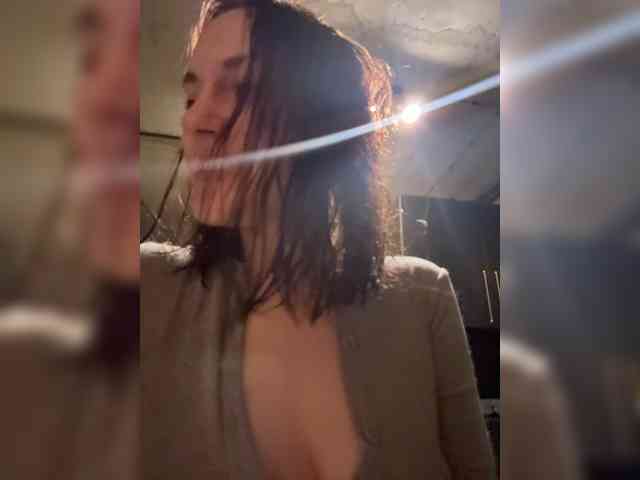 -Your-Michelle- webcam