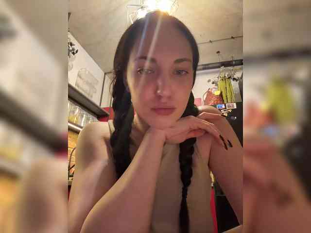 -Your-Michelle- webcam