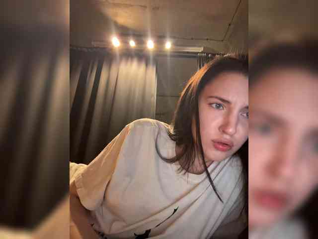 -Your-Michelle- webcam