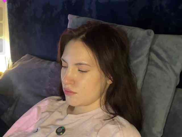 -Your-Michelle- webcam