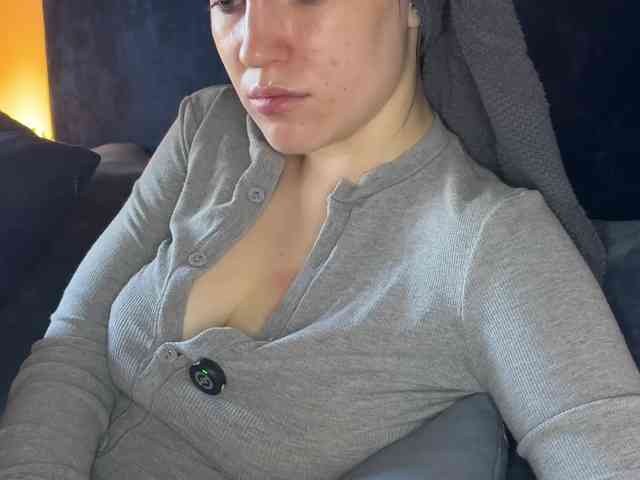 -Your-Michelle- webcam