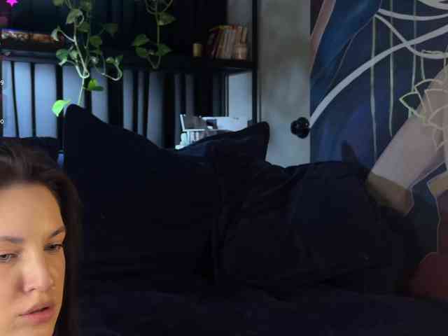 -Your-Michelle- webcam