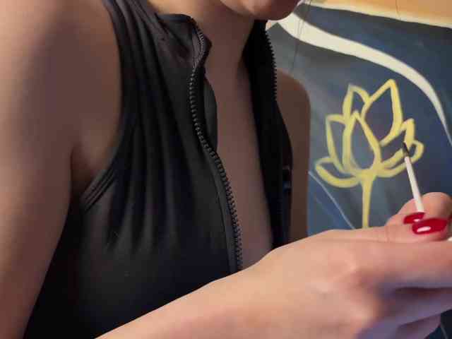 -Your-Michelle- webcam