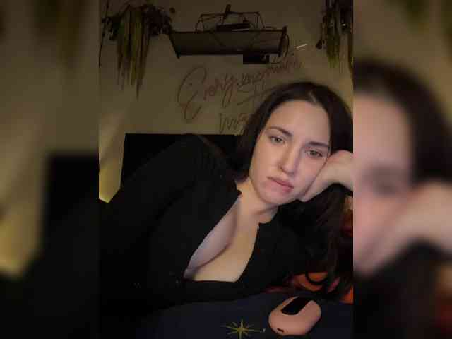 -Your-Michelle- webcam