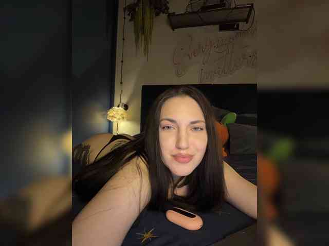 -Your-Michelle- webcam