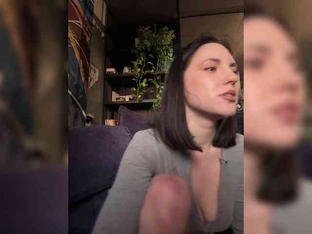 -Your-Michelle- webcam