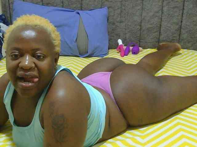 Naughty-pussy1 webcam