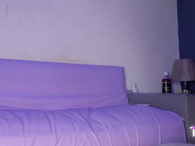 Bemylover11 webcam