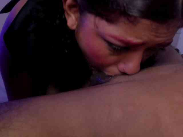 Bemylover11 webcam