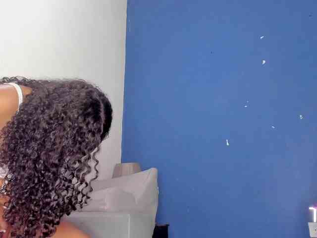 Bemylover11 webcam