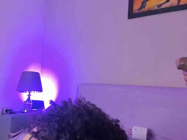 Bemylover11 webcam