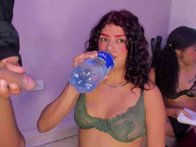 Bemylover11 Bemylover11