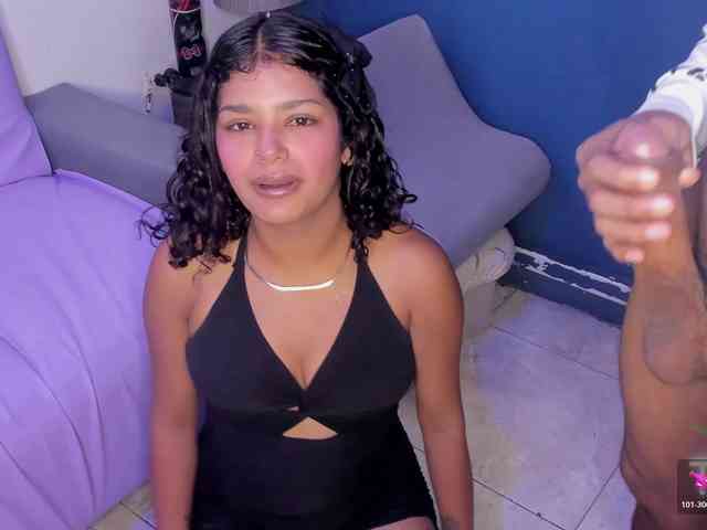 Bemylover11 webcam