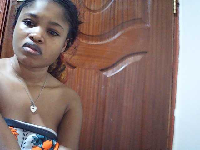 Molient123 Live Cam on BongaCams
