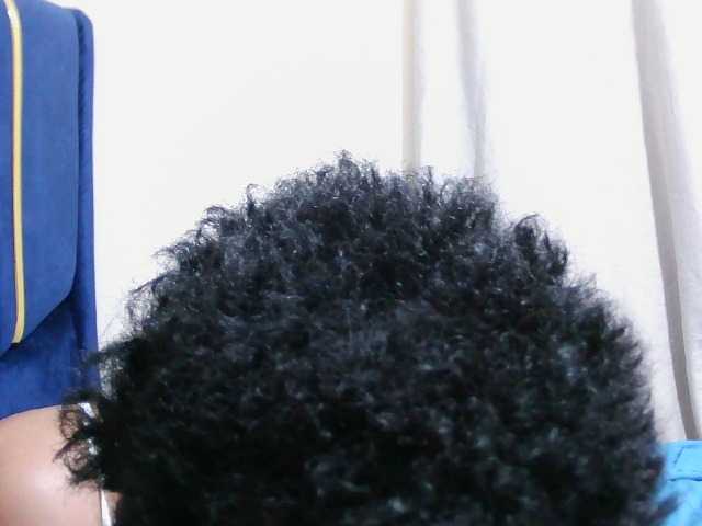 Molient123 live cam on BongaCams