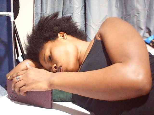 Molient123 webcam