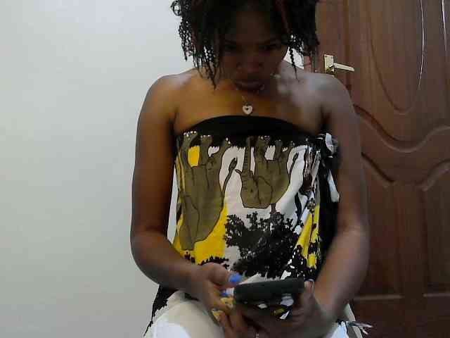 Molient123 webcam