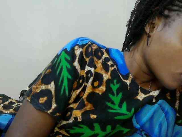 Molient123 webcam