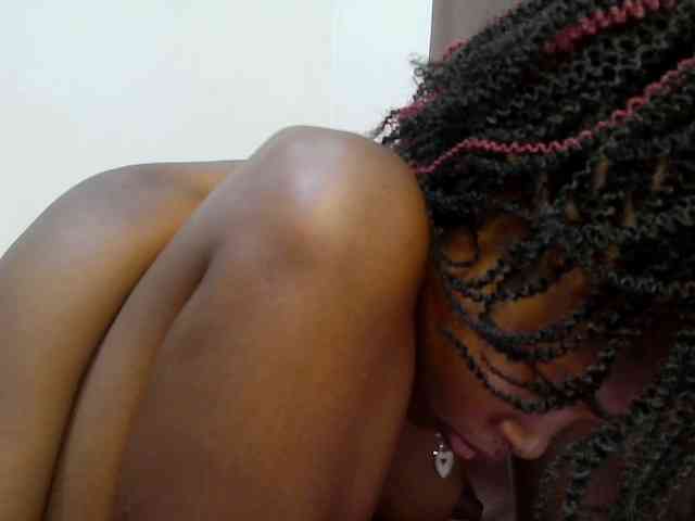Molient123 webcam