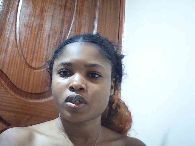 Molient123 webcam
