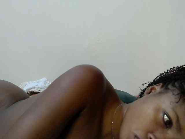 Molient123 webcam