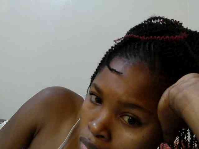 Molient123 webcam