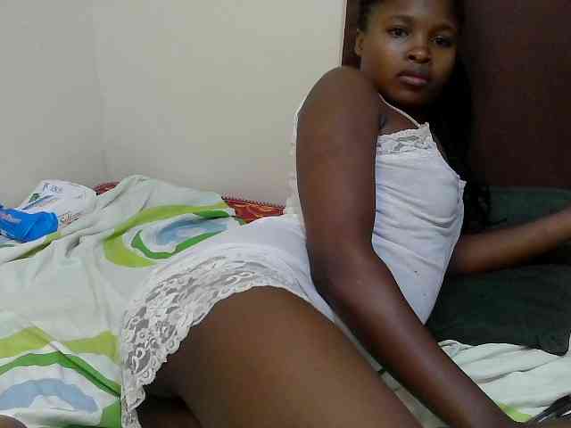 Molient123 webcam