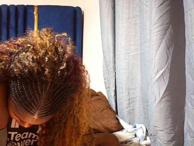 Molient123 webcam