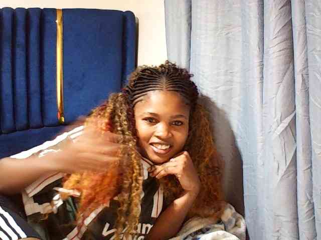 Molient123 webcam