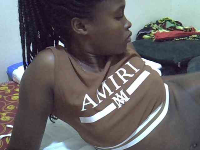 Molient123 webcam