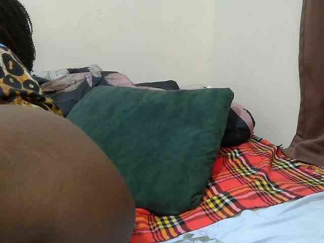 Molient123 webcam