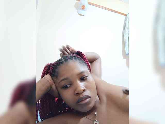 Molient123 webcam