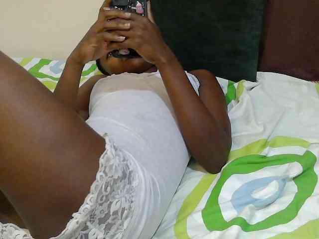 Molient123 webcam