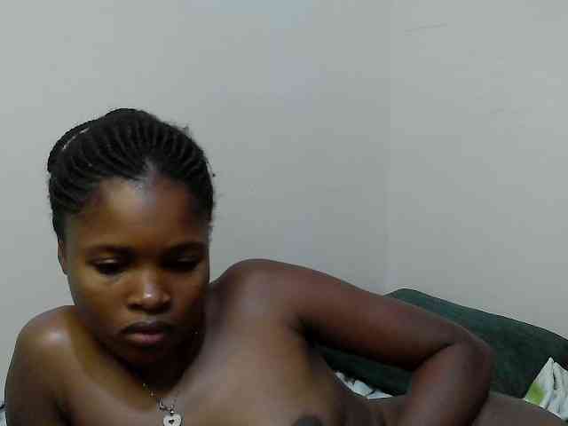 Molient123 webcam