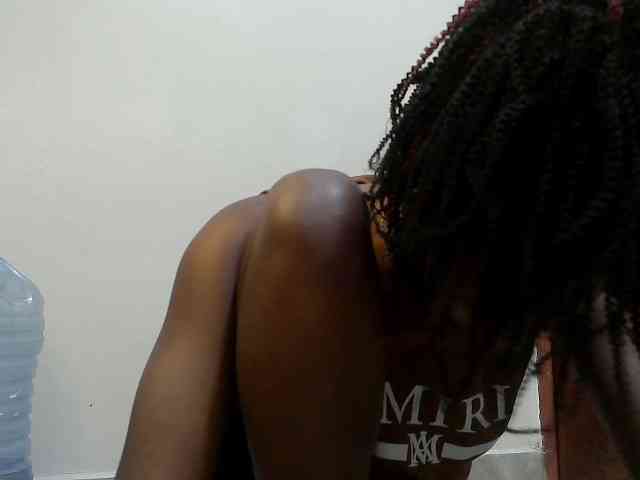 Molient123 webcam