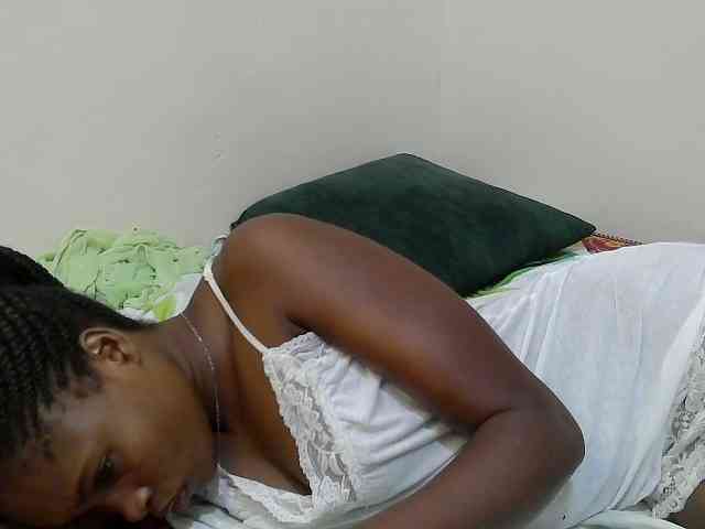 Molient123 webcam